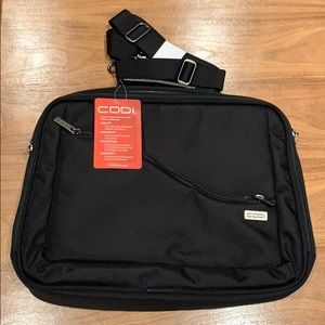 NWT Codi Laptop carrying case